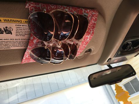 DIY car visor sunglass holder Car Sunglasses Holder Diy, Sunglass Holder For Car, Diy Sunglasses Holder For Car, Car Sunglass Holder, Diy Sunglasses Holder, Organized Car, Diy Toys Car, Organized House, Diy Sunglasses