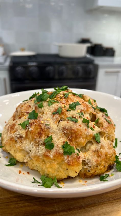 Viral Whole Roasted Cauliflower Whole Cauliflower, Classic Mashed Potatoes, Roasted Cauliflower Recipes, Dinner Rotation, Weekly Dinner, Whole Roasted Cauliflower, Dinner This Week, Eat Better, Most Popular Recipes