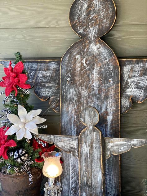 Angel Porch Leaner, Diy Wood Angel, Wooden Angels Rustic, Crafting With The Shabby Tree, Hanging Glass Candle Holders, Wood Angels, Christmas Craft Show, Diy Angels, The Shabby Tree