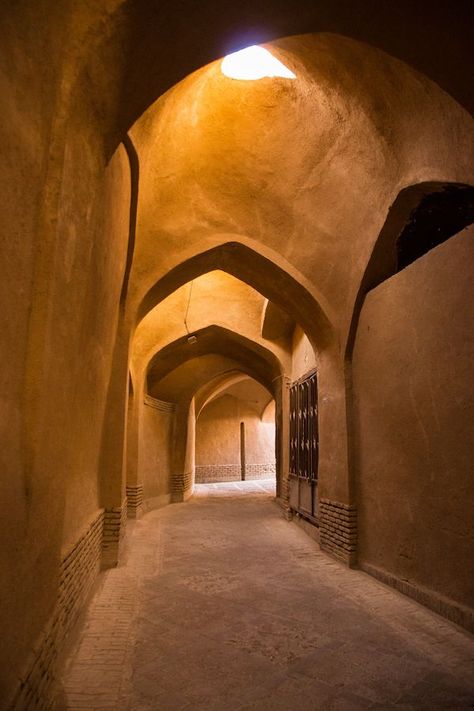 Old city of Yazd, Iran #iran #yazd #travel Iran Pictures, Iranian Architecture, Magic Places, Persian Architecture, Bali House, Iran Travel, Architecture Ideas, Mayan Ruins, Chinese Architecture