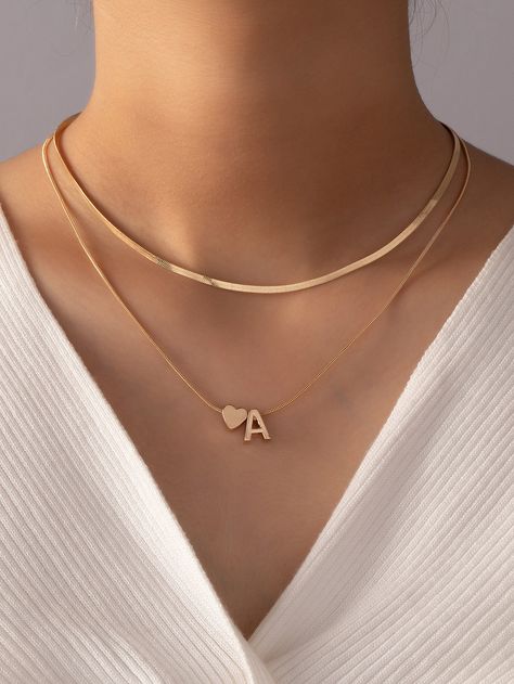 Layered Gold Necklaces, Gold Chain Designs For Women, Relationship Necklaces, Simple Necklace Designs, Letter Charm Necklace, Mother Necklace Personalized, Minimalist Necklace Gold, Gold Chain Design, Star Necklace Silver