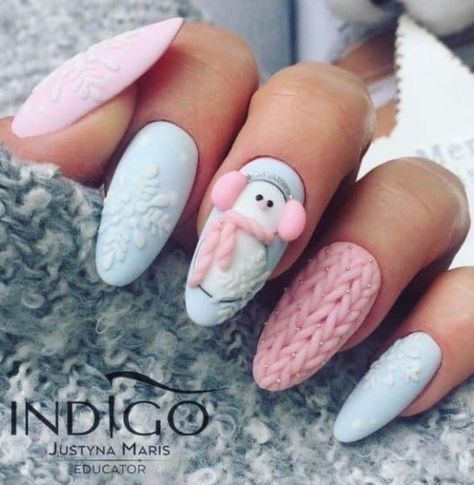 Winter Nail Design, Penguin Nails, Nail Art Noel, Santa Nails, Light Baby Pink, Unghie Nail Art, Nagel Tips, Christmas Gel Nails, Sweater Nails