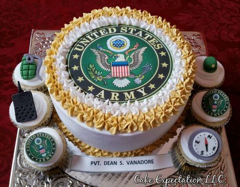 Army Retirement Cake Ideas, Army Reunion, Army Retirement Cake, Promotion Cake, Congratulations Promotion, Army Themed Birthday, Promotion Ceremony, Congratulations Cake, Army Cake