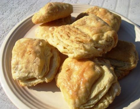 Aberdeen Butteries. Photo by Karen Elizabeth Buttery Recipes, Scotland Food, Bread Dough Recipe, Croissant Dough, Scottish Recipes, Yeast Breads, Pretzels Recipe, Yeast Rolls, European Cuisine