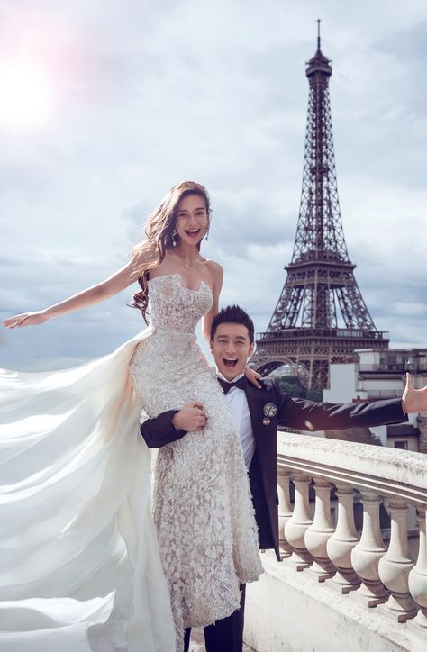 Actors Huang Xiaoming and Angelababy hold fairy-tale like wedding, Entertainment News & Top Stories - The Straits Times Angelababy Wedding, 파티 드레스, Wedding Expenses, Paris Wedding, Beauty Dress, Pre Wedding Photoshoot, The Eiffel Tower, Wedding Pics, Wedding Looks