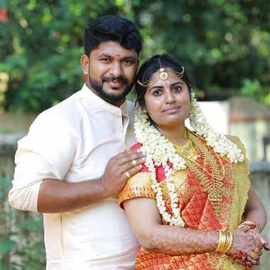 Bis Matrimony - Malayali Matrimonial Services - Kerala Matrimony Harish Kalyan, Bobby Simha, Kerala Matrimony, Vijay Sethupathi, Kerala Wedding Photography, Celebrate Women, Matrimonial Services, Funny Wedding Photos, Wedding Couple Poses Photography