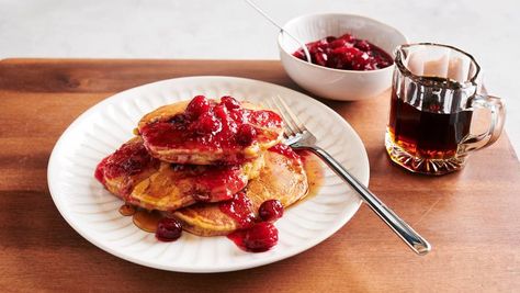 Easy Buttermilk Pancakes, Holiday Baking Thanksgiving, Buttermilk Pancakes Easy, Orange Pancakes, Cranberry Compote, Buttermilk Pancake Mix, Best Chili Recipe, Stop And Shop, Frozen Cranberries