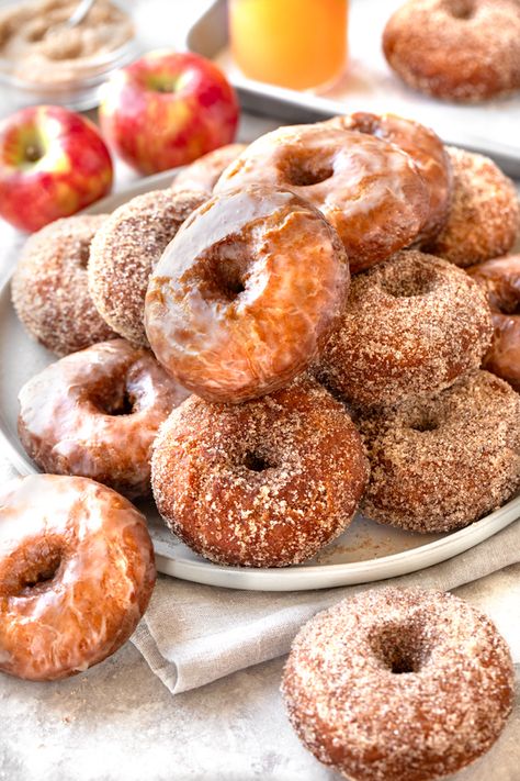 Apple Cider Glaze, Cider Donuts Recipe, Apple Cider Donuts Recipe, Cake Donuts Recipe, Fried Donuts, Homemade Apple Cider, Gluten Free Donuts, Nice Recipes, Apple Cider Donuts