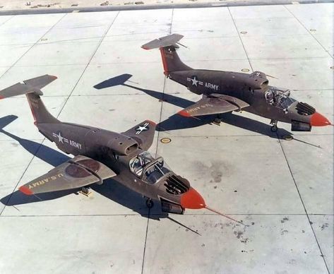 Ryan XV-5 Vertifans were an attempt to build a VTOL aircraft for the US Army Navy Paint, Close Air Support, Experimental Aircraft, Space Museum, Military Jets, Jet Aircraft, Jet Plane, Aircraft Design, Fighter Planes