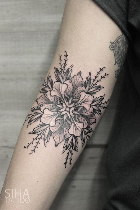 Mandala Tattoo For Men, Elbow Ditch Tattoo, Mandala Tattoo Ideas, Inner Elbow Tattoos, Infinity Tattoo On Wrist, Grey Ink Tattoos, Floral Mandala Tattoo, Mandala Tattoos, Tattoo Floral