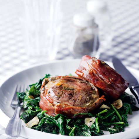 Italian lamb noisettes Vegetarian Meatloaf Recipes, Jamie Oliver Lamb, Jamie Oliver Vegetarian, Vegetarian Meatloaf, Cultural Recipes, Best Junk Food, Lamb Tagine, Lamb Cuts, Lamb Dinner