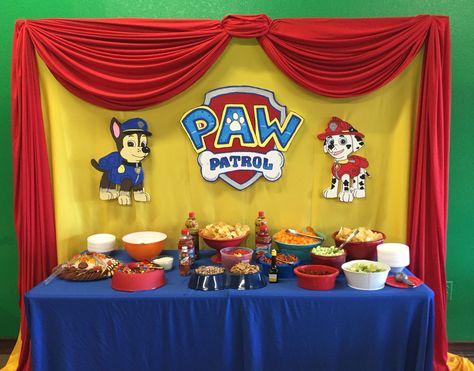 Paw patrol snack table Paw Patrol Cake Pops, Table Snacks, Paw Patrol Birthday Decorations, Paw Patrol Party Decorations, Kids Party Snacks, Paw Patrol Birthday Theme, Paw Patrol Decorations, Paw Party, Paw Patrol Cake