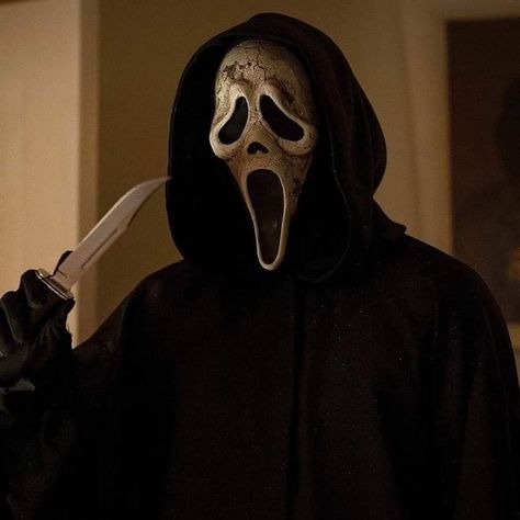 ghostface Scarie Movie, Ghost Face Mask, Anuel Aa Wallpaper, Scream 3, Scream Franchise, Ghostface Scream, Blair Witch, Scream 6, She Mask