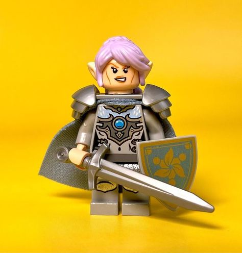 Lego Fantasy Minifigures, Lego Zelda, Moon Elves, Lego Creatures, Lego Kingdoms, Medieval Lego, Lego Dnd, Lego Warhammer, Easy Lego Creations