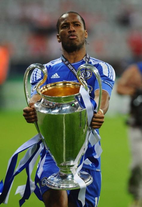 Chelsea Champions League, Chelsea Football Club Wallpapers, Chelsea Champions, Chelsea Football Team, Chelsea Fc Wallpaper, Chelsea Wallpapers, Chelsea Players, Didier Drogba, Premier Lig