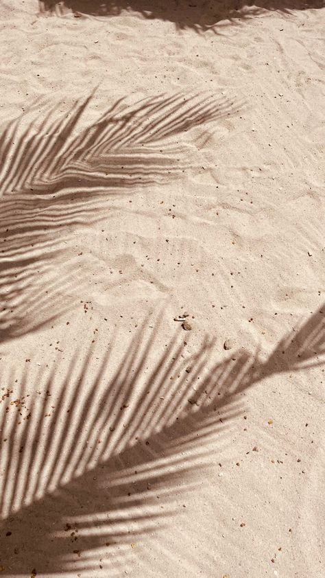 Spray Tan Marketing, Mood Images, Pretty Backgrounds, Summer Backgrounds, Beige Aesthetic, Spray Tanning, Jolie Photo, Brown Aesthetic, Beach Aesthetic