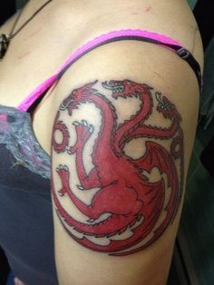 A Song of Ice and Fire - Targaryen Three-Headed Dragon - Game of Thrones - Tattoo Game Of Thrones Targaryen, Targaryen Sigil, Dragon Tattoo Meaning, Targaryen Tattoo, Targaryen House, Game Of Thrones Tattoo, Dragons Tattoo, Chinese Dragon Tattoos, Sigil Tattoo