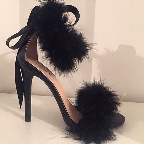 Feather Heels Black, Black Heels With Feathers, Fluffy Heels, Expensive Fashion, Black Ivy, Feather Heels, Dress Night Out, Wear To Work Dress, Casual Wear Dress