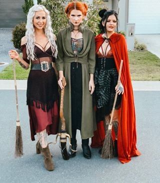 Hocus Pocus Witches Fantasia Diy, Hocus Pocus Halloween Costumes, Sister Costumes, Witches Halloween, Halloween Costumes College Girls, Halloween Costumes For 3, Holloween Costume, Masks Diy, Games Diy