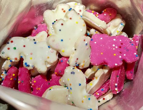 Animal Cookie Truffles, Circus Animal Cookies, Cookie Truffles, Circus Animal Cookie, Animal Cookie, Pastel Cupcakes, Animal Cupcakes, Sweet Like Candy, Animal Crackers