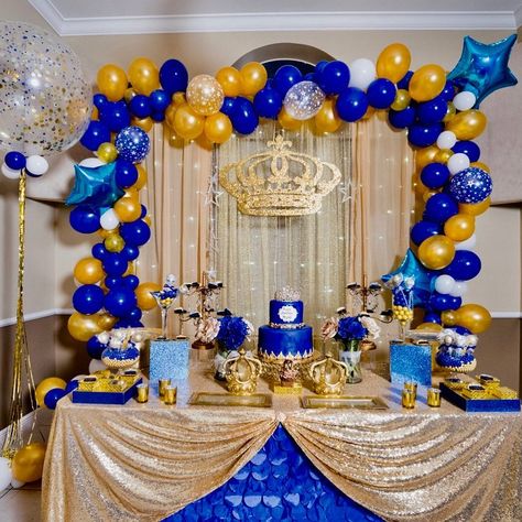 Balloons Decor and Accesories on Instagram: “Royal Blue Princess Birthday” Royal Prince Birthday Party Decorations, Royal Baby Shower Boy, Mickey Rey, Royal Prince Birthday Party, Prince Birthday Theme, Prince Birthday Party, Balloons Decor, Boys Birthday Outfits, Prince Birthday