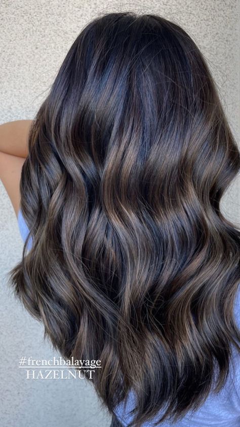 Partial Brown Highlights On Black Hair, Black Hair Partial Highlights, Outfits For Black Hair, Partial Balayage Black Hair, Hair Highlights For Dark Hair, Partial Balayage Brunettes, Balayage Black Hair, Highlights For Dark Hair, Black Hair With Brown Highlights