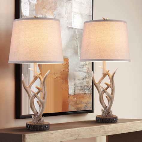 Deer Home Decor Ideas, Western Lamp, Country Room, Comfy Room, Antler Lamp, Cabin Designs, Farmhouse Table Lamps, Western Rooms, Butterfly Room