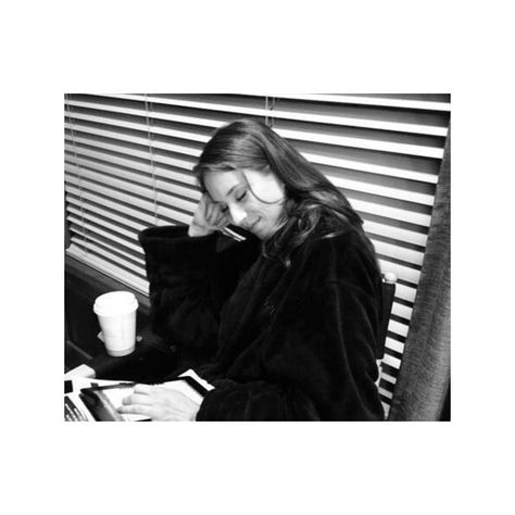 TB Troian Bellisario ❤ liked on Polyvore featuring pll, spencer hastings and troian bellisario Pretty Litter, Spencer And Toby, Tired And Sleepy, Pll Cast, Jess Mariano, Troian Bellisario, Spencer Hastings, Girl Inspiration, Pretty Little Liars