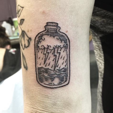 tattoo ideas / junko tattoos Bottled Emotions Tattoo, Bottled Up Emotions Tattoo, Storm In A Bottle Tattoo, Lightning Bug Jar Tattoo, Lightning In A Bottle Tattoo, Jar Of Lightning Bugs Tattoo, Storm In A Bottle, Island In A Bottle Tattoo, Simple Potion Bottle Tattoo Design