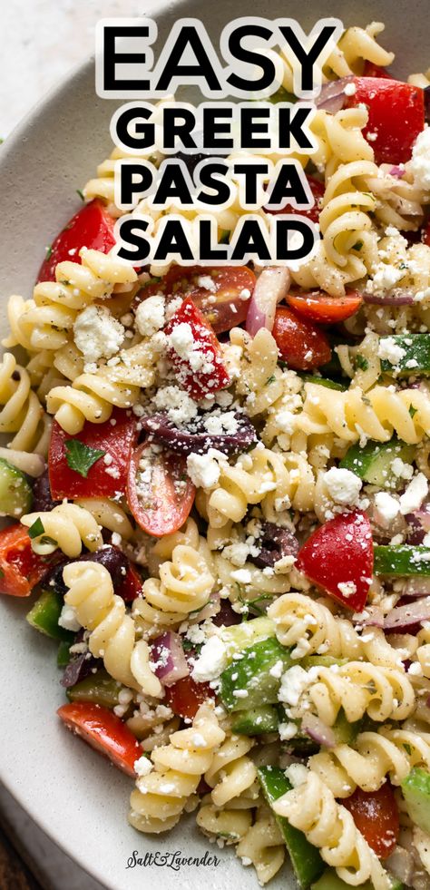 Salad Pasta Cold, Salad Recipes Greek, Pasta Cold, Pasta Salad Summer, Easy Greek Pasta Salad, Greek Pasta Salad Recipe, Summer Pasta Salad Recipes, Greek Pasta Salad, Cold Pasta Salad Recipes