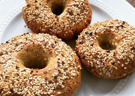 Low Carb, High Fiber Bagel | Everything Bagel | Lonjevity-Foods Einstein Bagels, Bagel Recipe Easy, Fiber Recipes, Everything Bagels, Low Carb Bagels, Keto Bagels, Oat Fiber, Bagel Recipe, Fiber Foods