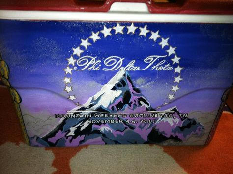 "For mountain weekend!!! amazing...!" Mountain Weekend Cooler, Sorority Coolers, Formal Cooler Ideas, Greek Crafts, Fraternity Coolers, Coolest Cooler, Frat Coolers, Cooler Painting, Cooler Designs