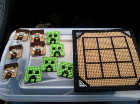 Plastic canvas minecraft Minecraft Plastic Canvas Patterns, Plastic Canvas Toys, Plastic Canvas Minecraft, Minecraft Canvas, Minecraft Crochet, Minecraft Pattern, Minecraft Birthday, Plastic Canvas Patterns Free, Minecraft Party