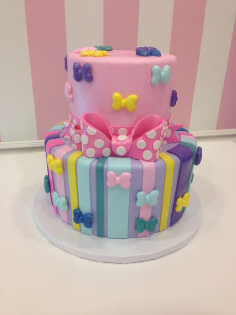 Rainbow Minnie Mouse Cake, Minnie’s Bow Toons Birthday, Minnie Mouse Rainbow Party, Minnie Mouse House Party Birthday Ideas, Minnie’s Bowtique Cake, Minnie And Daisy Bowtique Birthday Party, Minnie Mouse Birthday Cakes 2nd, Minnie Bow Toons Party, Minnie’s Boutique Party