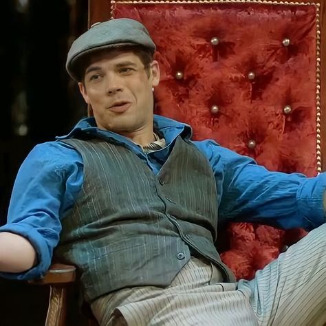 Newsies Broadway Jack Kelly, Newsies Jeremy Jordan, Jack Kelly Newsies Jeremy Jordan, Jeremy Jordan Newsies, Jack Kelly Newsies, Santa Fe Newsies, Drake Costume, Newsies Broadway Cast, Newsies Live