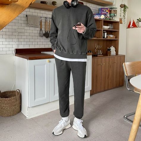 New Balance Korean Outfit, Nb 327 Outfit Men, New Balance 327 Outfit Men, 327 Outfit, Sweater Outfit Men, Nb 327, Mens Ootd, Sporty Outfits Men, Men Ootd