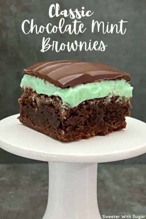 Grasshopper Brownies, Grasshopper Cocktail, Mint Brownies Recipe, Mint Pie, Mint Chocolate Desserts, Chocolate Mint Brownies, Mint Frosting, Cream Cheese Buttercream Frosting, Mint Desserts