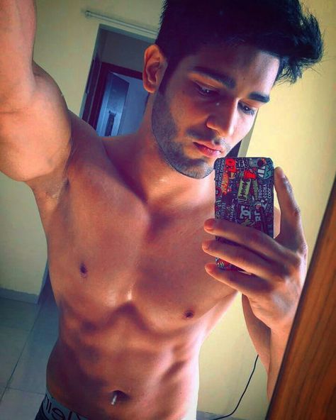 Abhishek Malik Clean Armpits, Abhishek Malik, Apartment Decorating Living, Poses Photography, Cute Actors, How To Pose, Proud Of Me, Success Stories, Eye Candy