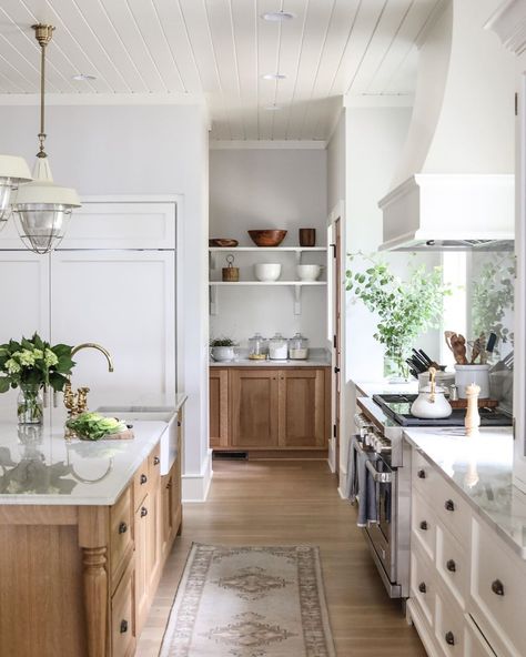 Thank you @ruemagazine for featuring our Wisconsin lake house project!! Oak Interior, Two Tone Kitchen, New Kitchen Cabinets, Classic Kitchen, Wood Kitchen Cabinets, Design Room, Design Hotel, Farmhouse Style Kitchen, Kitchen Trends