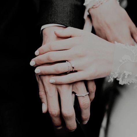 Marriage Aesthetic, Young Marriage, I Have Missed You, Marriage Ring, Strong Marriage, Simple Reminders, Falling In Love Again, Colleen Hoover, Pretty Rings