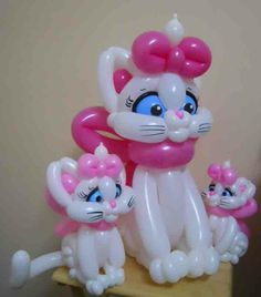 Cat And Hello Kitty, Cat Balloon, Cat Balloons, Disney Balloons, Deco Ballon, Twisting Balloons, Kitten Party, Idee Babyshower, Balloon Modelling