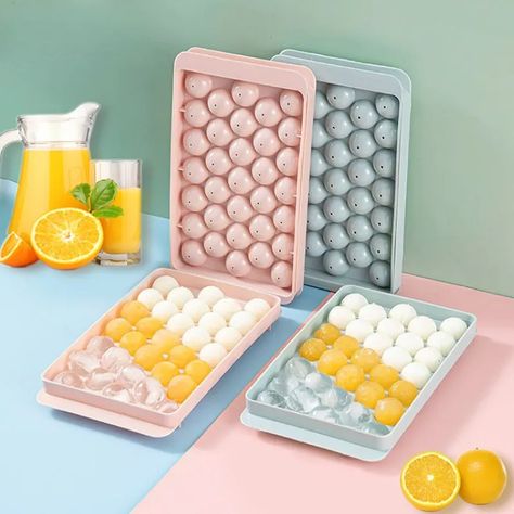 33 Ice Boll Hockey PP Mold Frozen Whiskey Ball Popsicle Ice Cube Tray Box Lollipop Making Gifts Kitchen Tools Accessories - AliExpress Round Ice Cubes, Creative Kitchen Gadgets, Sphere Ice, Round Ice, Ice Pop Molds, Whiskey Cocktail, Ice Ball Maker, Ice Ball, Popsicle Molds