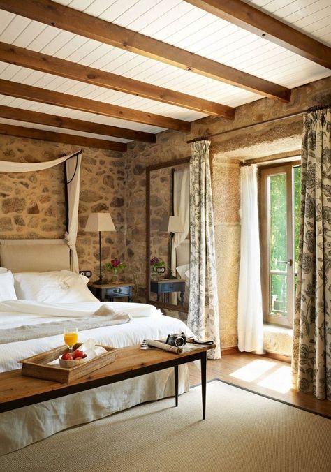 Italian Style Bedroom, Rustic Italian Decor, Italian Style Home, Rustic Italian Home, Italian Bedroom, Italian Home Decor, Italian Farmhouse, Italian Decor, Tuscan House