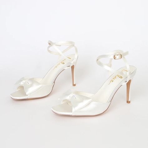 New In Box Lulus Size 11 White Satin Heels. Adorable Shoe! Gold Heels Wedding, White Ankle Strap Heels, Ankle Cuff Heels, Nude Stiletto Heels, Pink Strappy Heels, Bridesmaids Heels, Gold Block Heels, Feather Heels, Black Ankle Strap Heels