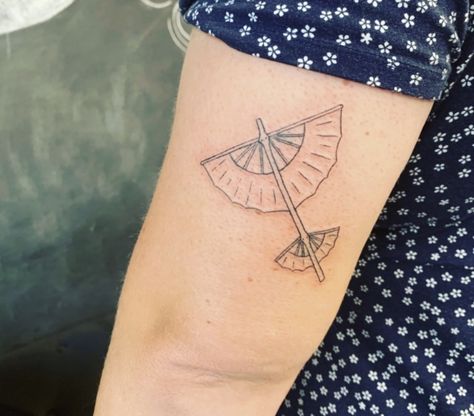 Avatar Glider Tattoo, Aang Glider, Glider Tattoo, Avatar The Last Airbender Aang, Atla Tattoo, Avatar Tattoo, La Tattoo, Avatar The Last Airbender Art, New Tattoo