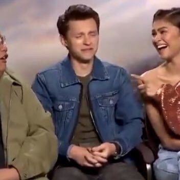 Tom Holland Mood Pics, Tom Holland Memeable Face, Mother Clipart, Bff Phone Cases, Tom Holland Imagines, Avengers Cast, Tom Holland Peter Parker, Tom Holland Spiderman, Tommy Boy