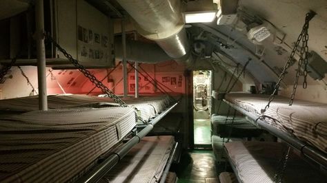 USS Batfish - Crew Sleeping Quarters Ship Sleeping Quarters, Pirate Ship Crew Quarters, Spaceship Sleeping Quarters, Ohio Class Submarine, Sleeping Quarters, Rms Britannic, Aesthetic Board, Submarine, Sleep