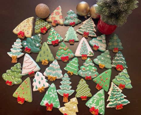 Christmas Tree Sugar Cookies - Etsy UK Christmas Tree Sugar Cookies Royal Icing, Cookie Tree Decorations, Christmas Tree Decorated Cookies, Christmas Tree Cookie Decorating, Christmas Tree Cookies Royal Icing, Christmas Tree Sugar Cookies Decorated, Decorated Christmas Tree Cookies, Christmas Tree Cookies Decorated, Popular Christmas Cookies