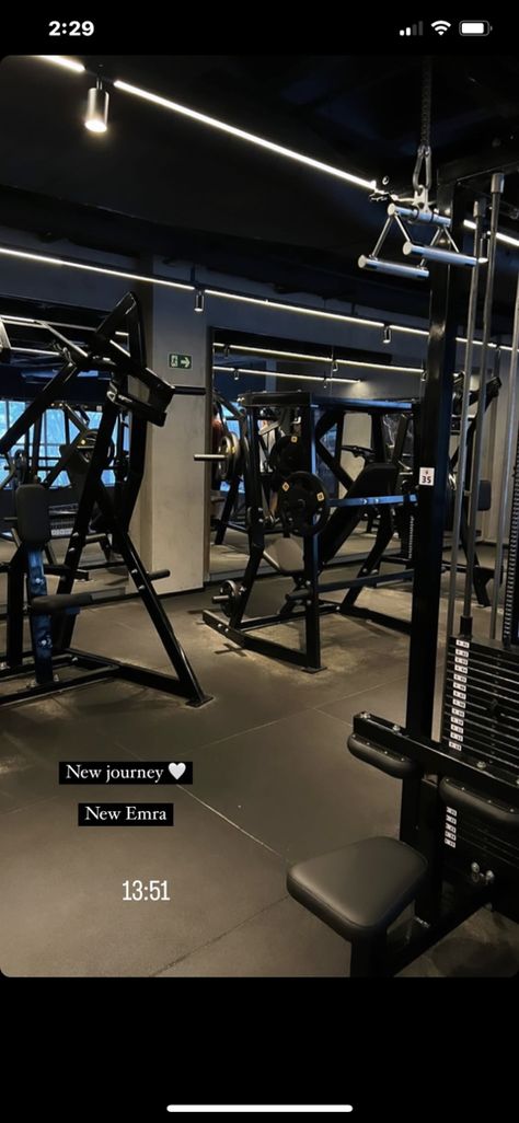 Gym Wallpaper, Gym Mirrors, Gym Boy, Gym Room, Gym Essentials, Wellness Inspiration, Baby Gym, Gym Inspiration, Chest Workout