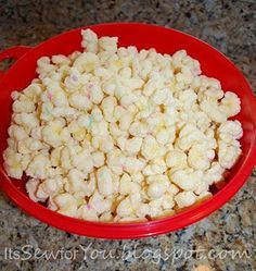 Try this simple yummy Almond Bark Puffed Corn. Tastes like white chocolate popcorn without the annoying kernals. Almond Bark Popcorn, Puffed Corn Recipes, Xmas Traditions, Reindeer Poop, Perfect Popcorn, Brownie Bars, Snack Mixes, Popcorn Balls, Xmas Treats